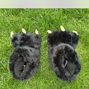 Kids Furry Bear Monster Paw Slippers - Black